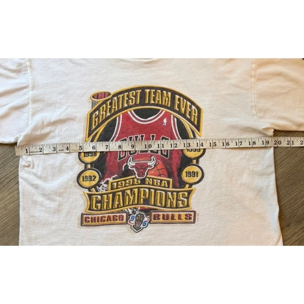Vintage Chicago Bulls Shirt NBA Champions Starter USA Youth L Adult X-Small 1996